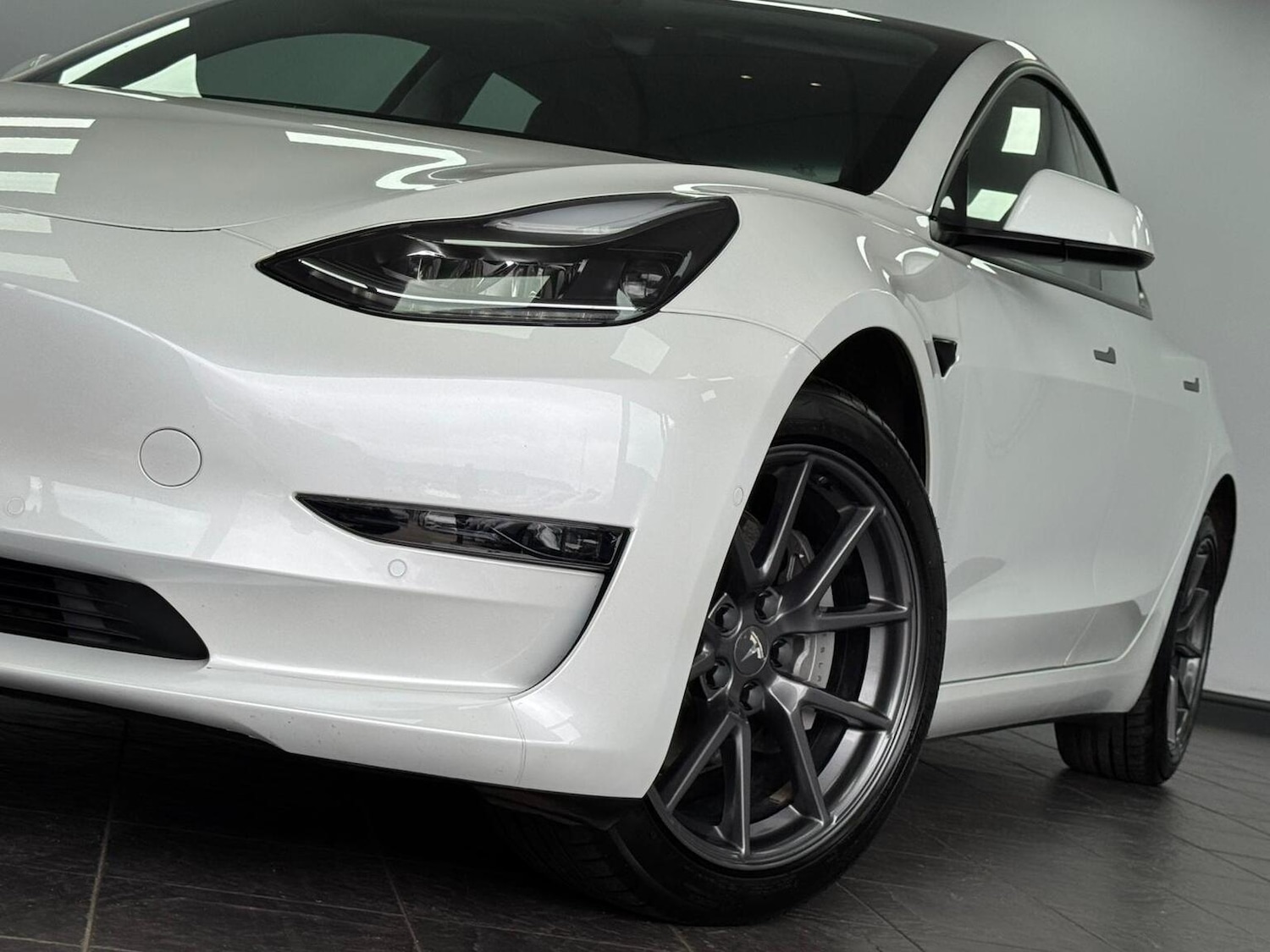 Used Tesla Model 3 2020 for sale - 78135072: Photo 7