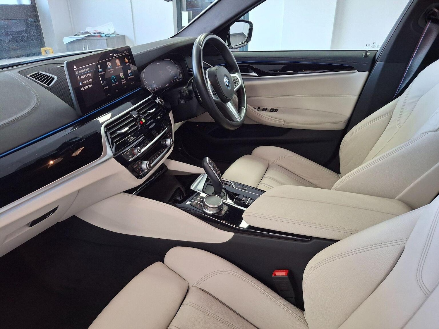 Used BMW 5 Series 2024 for sale - 77080797: Photo 11