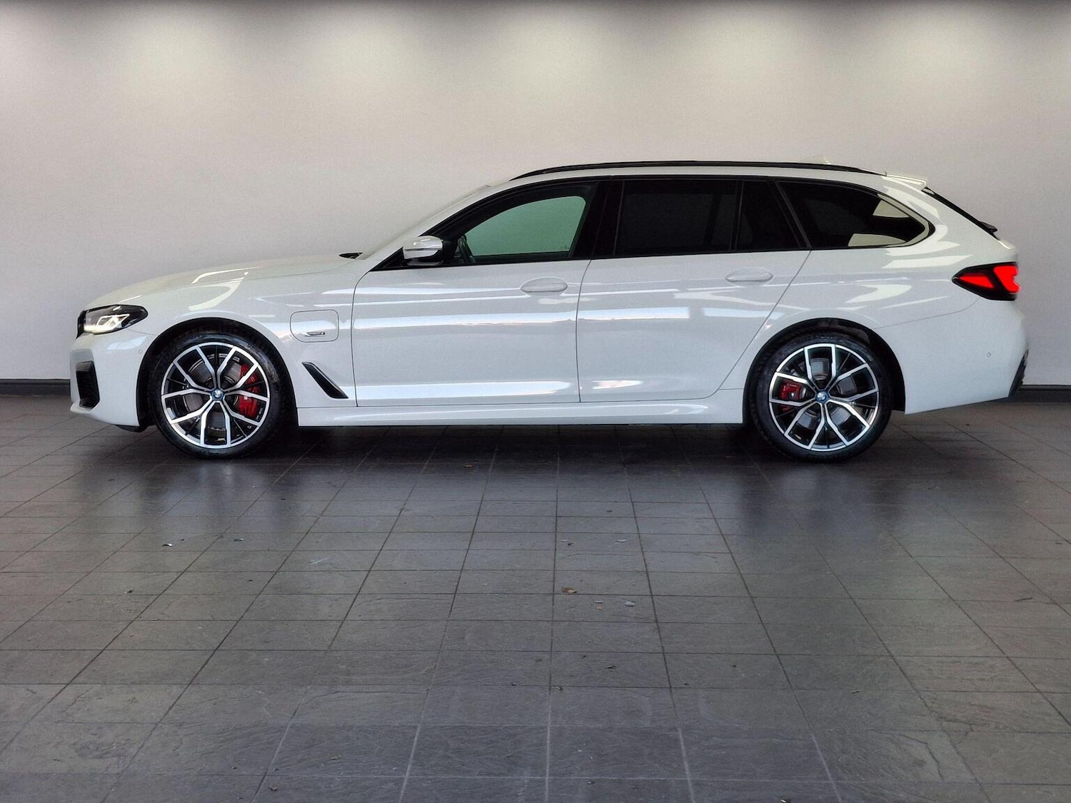 Used BMW 5 Series 2024 for sale - 77080797: Photo 16