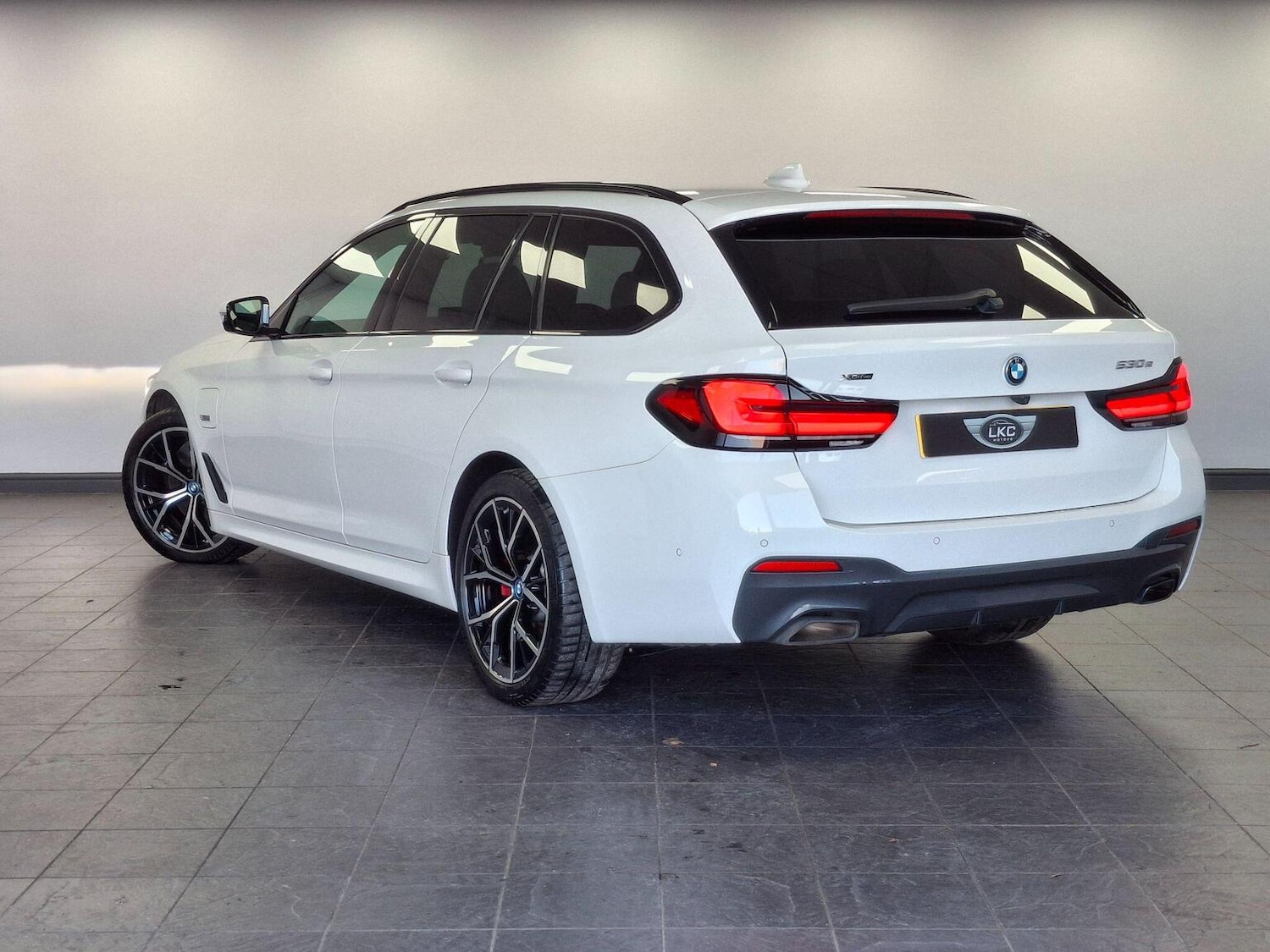 Used BMW 5 Series 2024 for sale - 77080797: Photo 17