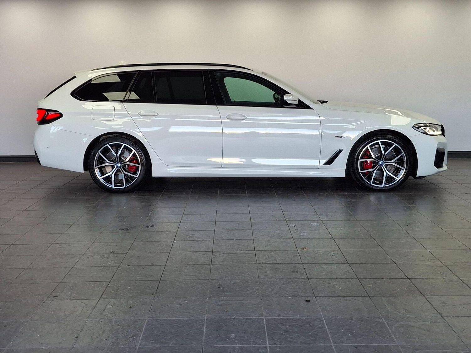 Used BMW 5 Series 2024 for sale - 77080797: Photo 20