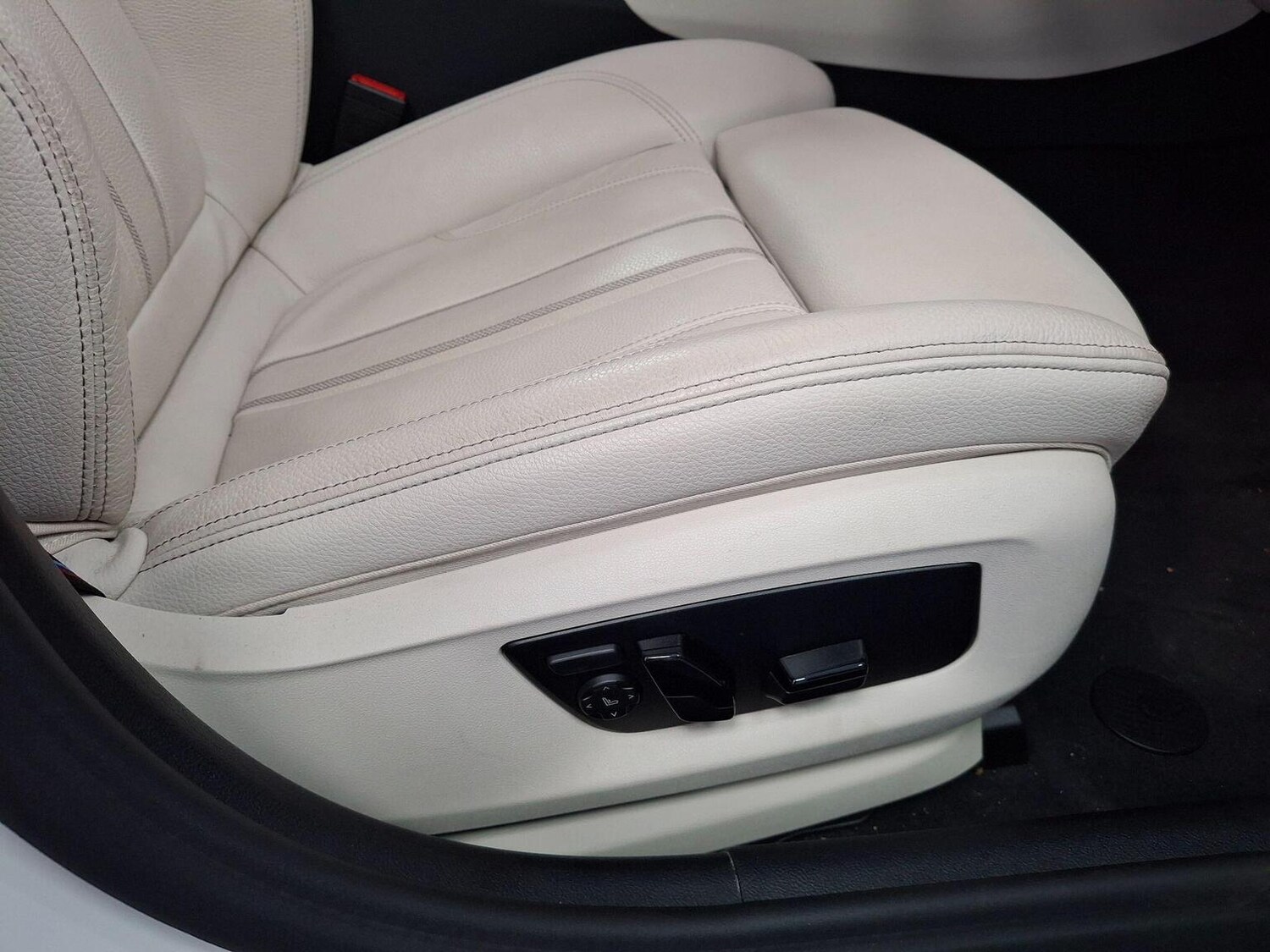 Used BMW 5 Series 2024 for sale - 77080797: Photo 50