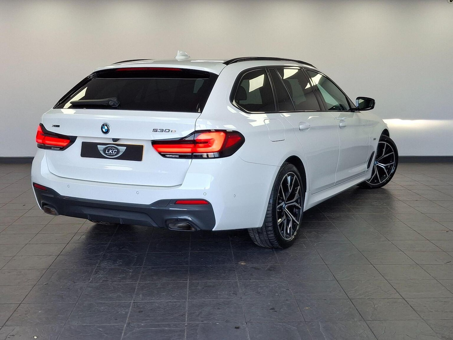 Used BMW 5 Series 2024 for sale - 77080797: Photo 62