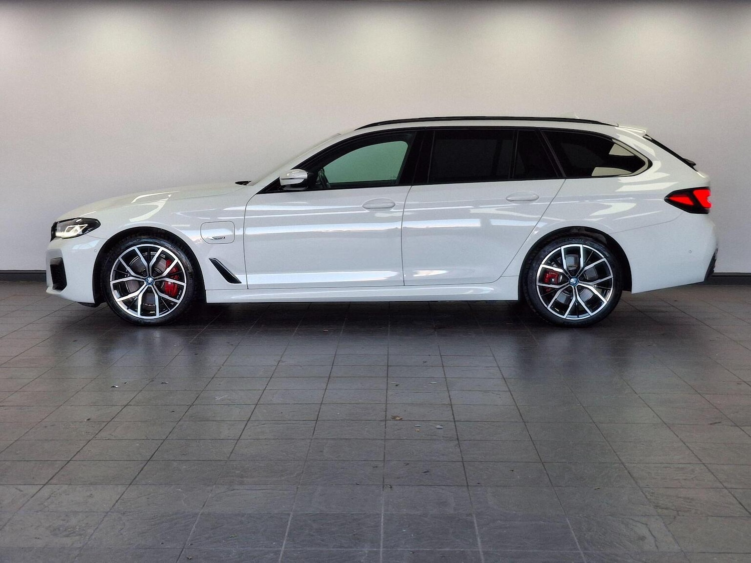 Used BMW 5 Series 2024 for sale - 77080797: Photo 71