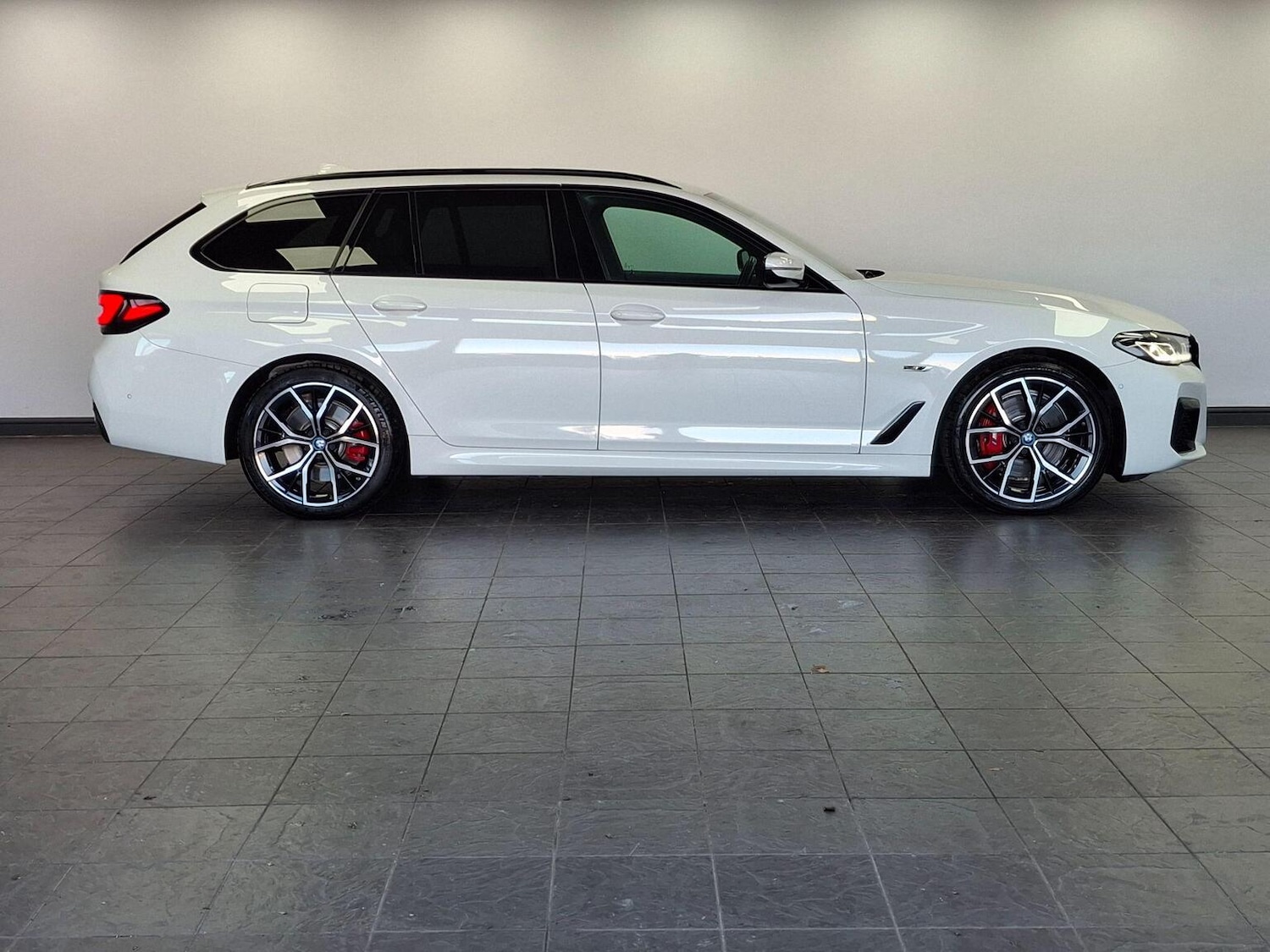 Used BMW 5 Series 2024 for sale - 77080797: Photo 72