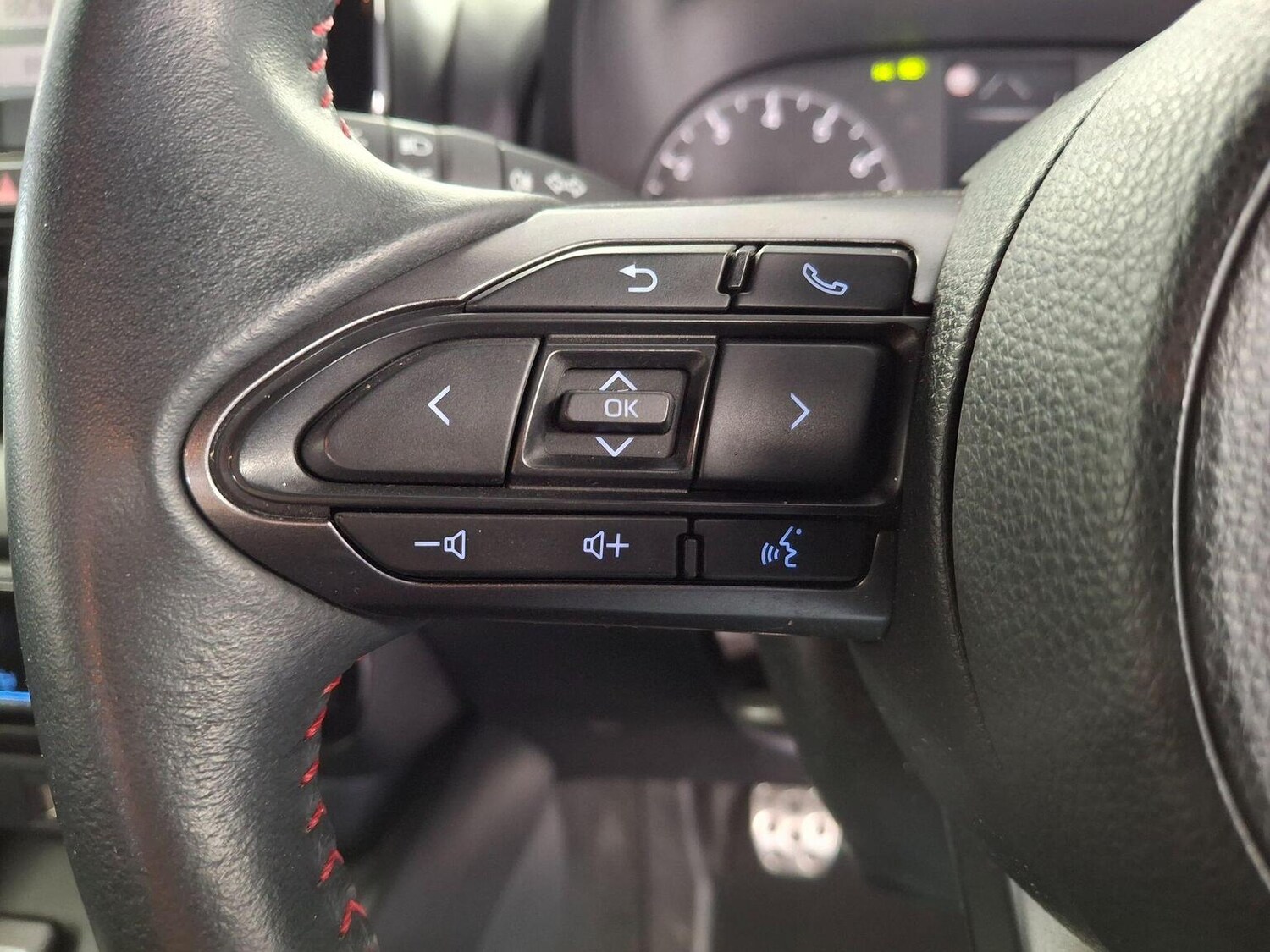 Used Toyota Yaris 2021 for sale - 77901300: Photo 13