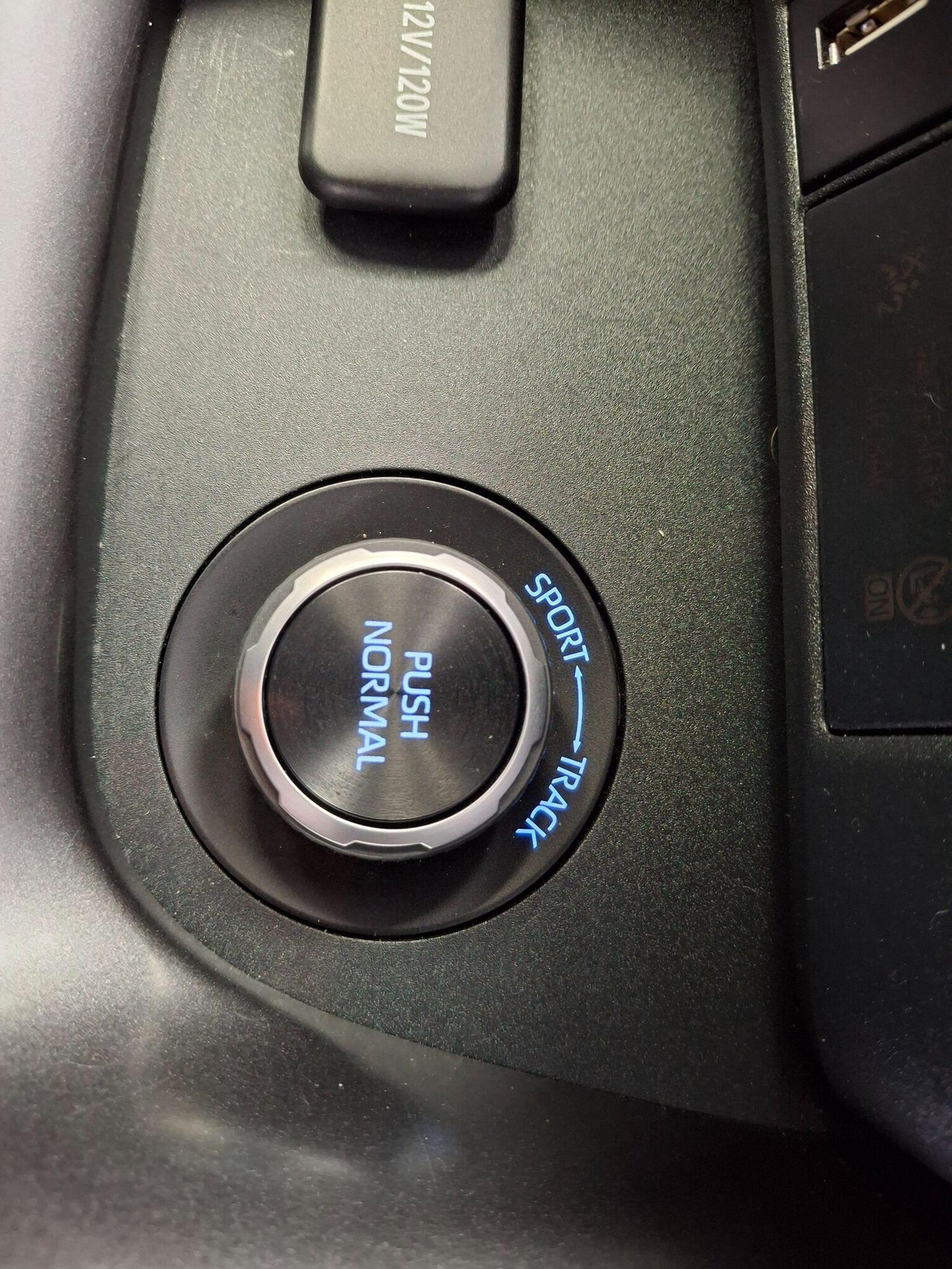 Used Toyota Yaris 2021 for sale - 77901300: Photo 15