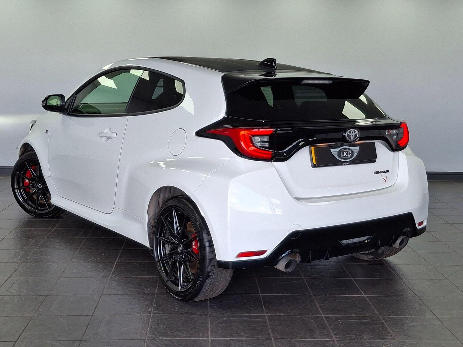 Used Toyota Yaris 2021 for sale - 77901300: Photo 17