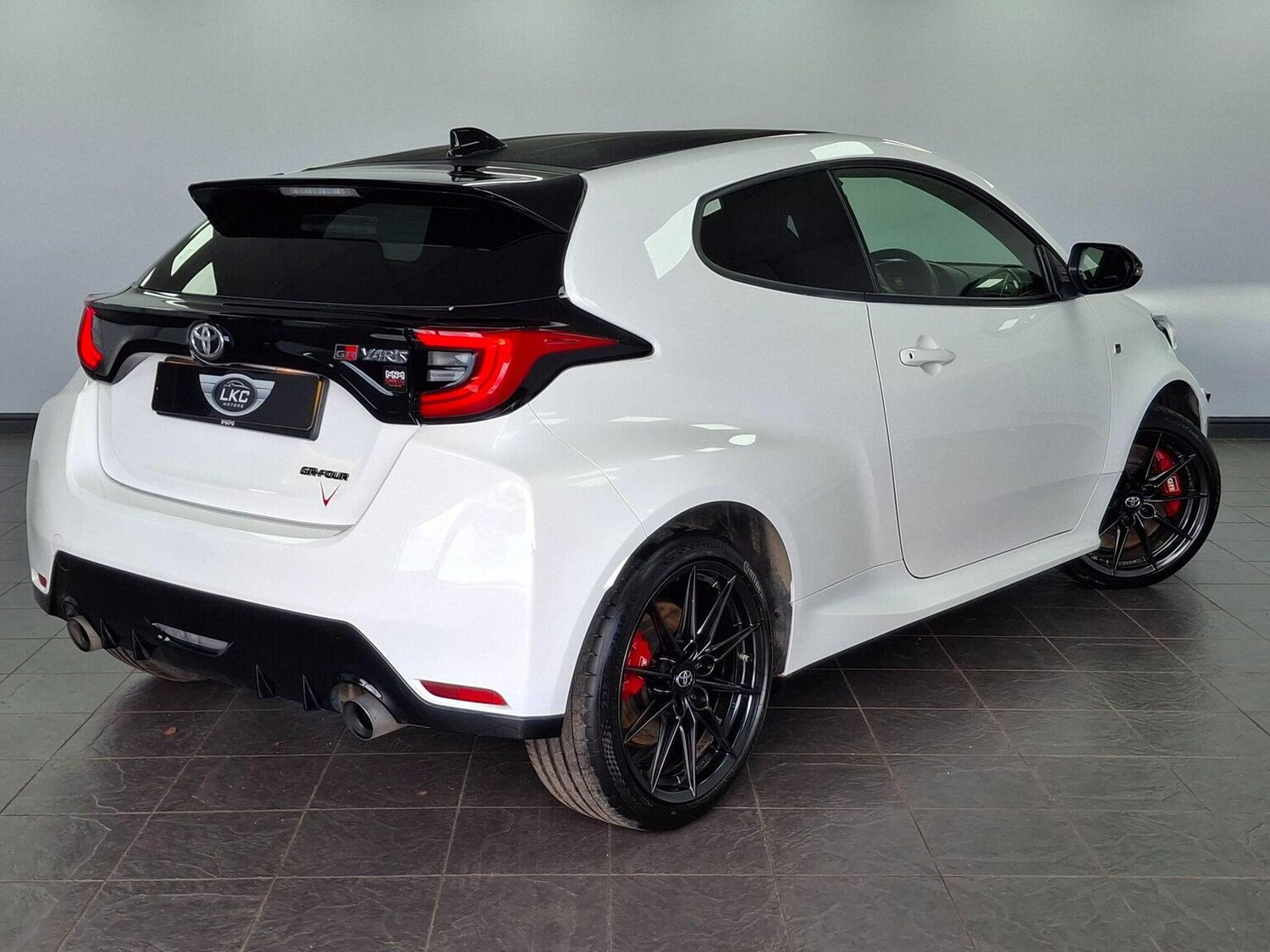 Used Toyota Yaris 2021 for sale - 77901300: Photo 30