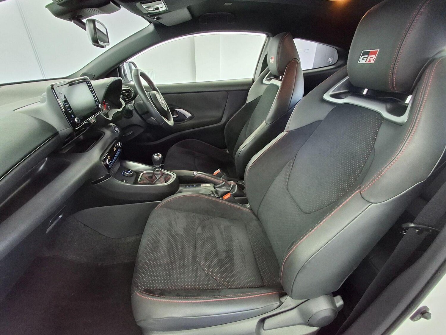 Used Toyota Yaris 2021 for sale - 77901300: Photo 35