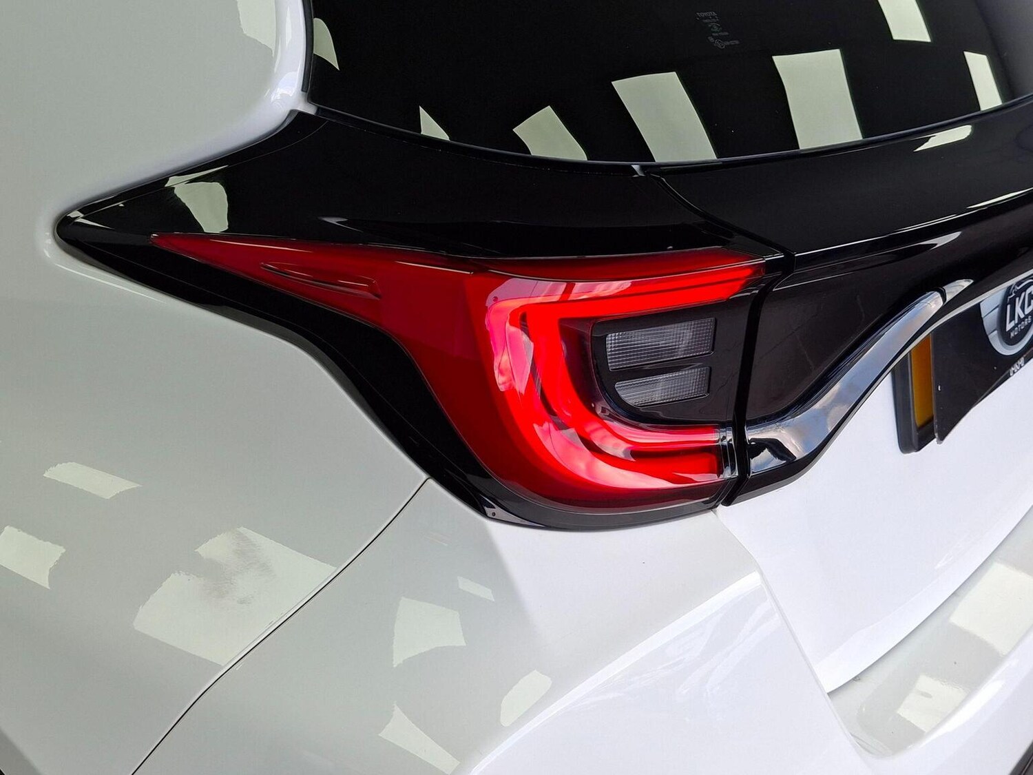 Used Toyota Yaris 2021 for sale - 77901300: Photo 59