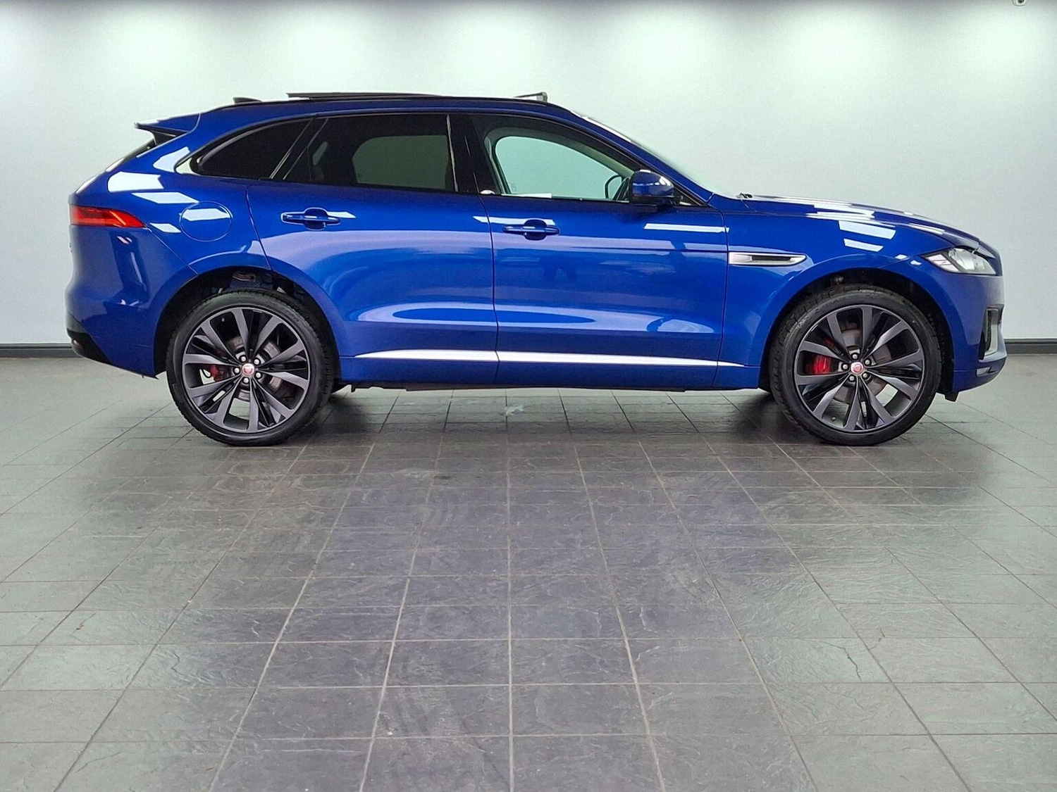 Used Jaguar F-Pace 2020 for sale - 76712665: Photo 30