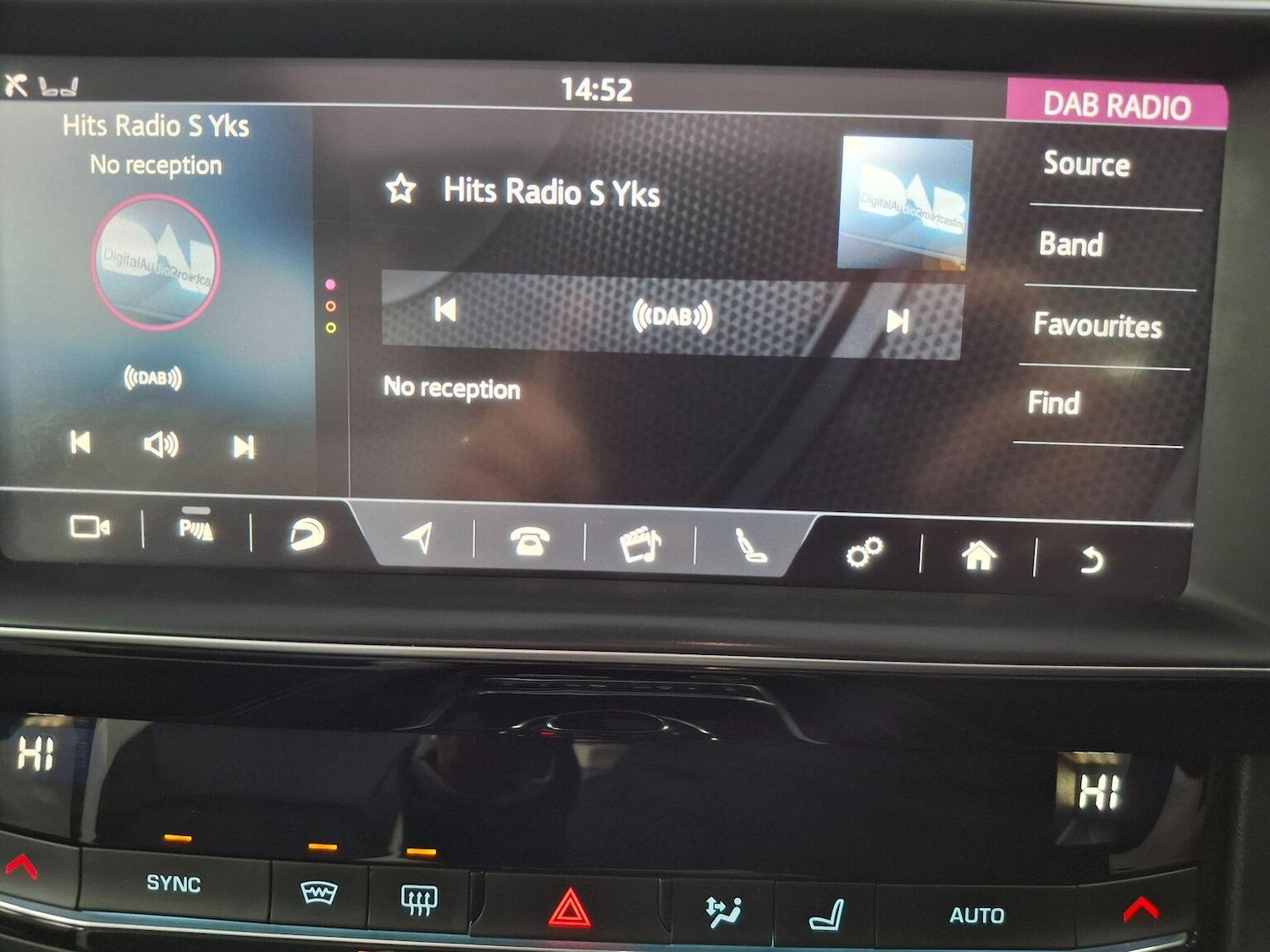 Used Jaguar F-Pace 2020 for sale - 76712665: Photo 35