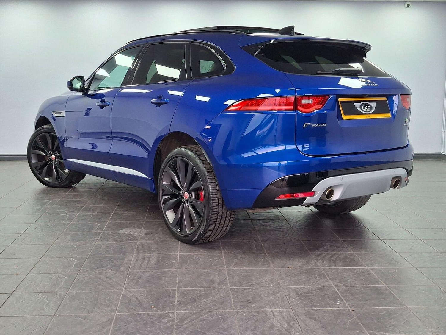 Used Jaguar F-Pace 2020 for sale - 76712665: Photo 71