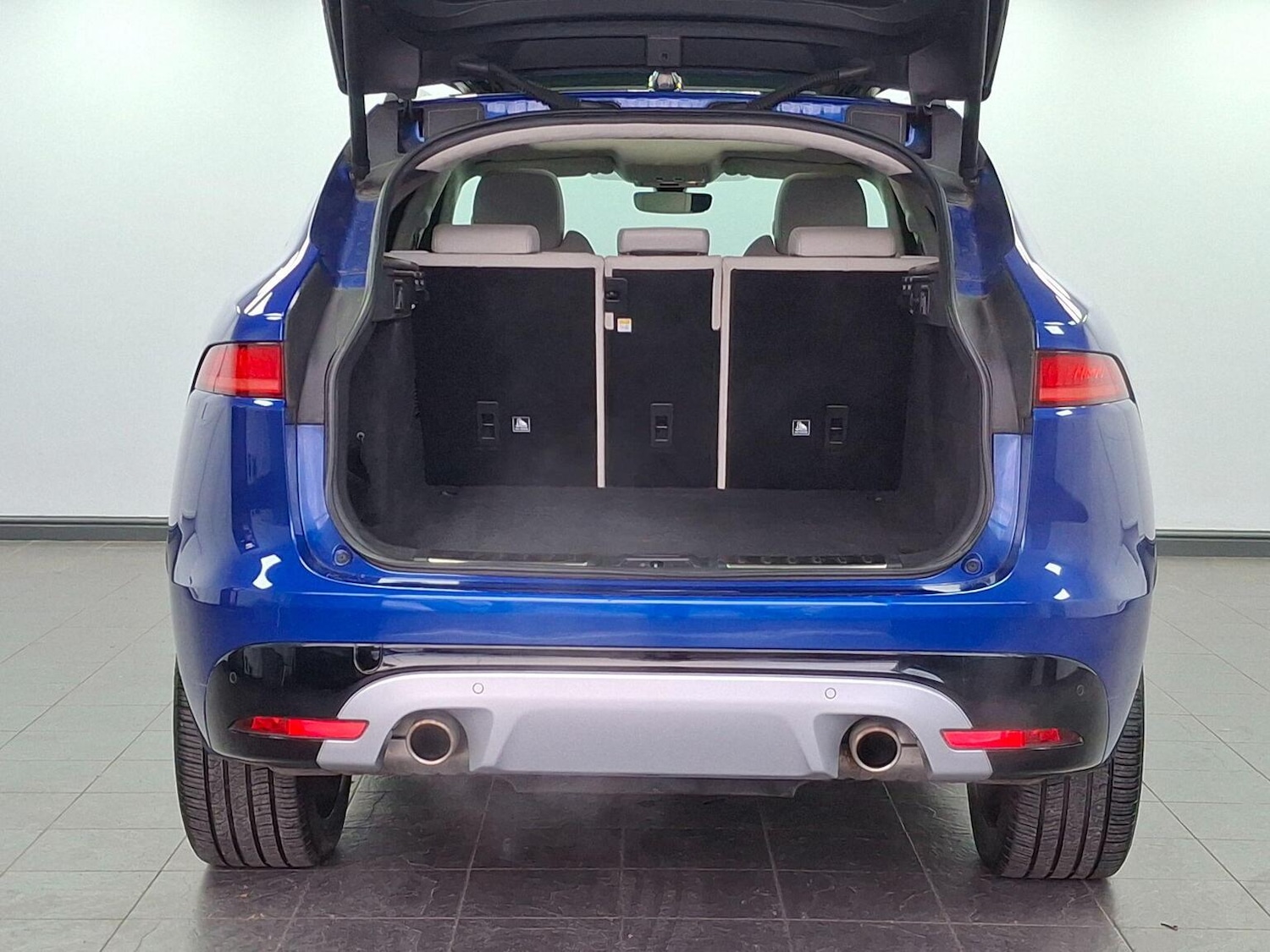 Used Jaguar F-Pace 2020 for sale - 76712665: Photo 74