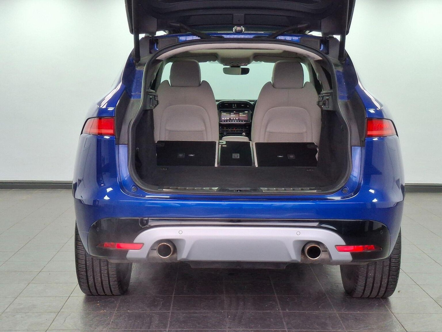 Used Jaguar F-Pace 2020 for sale - 76712665: Photo 75