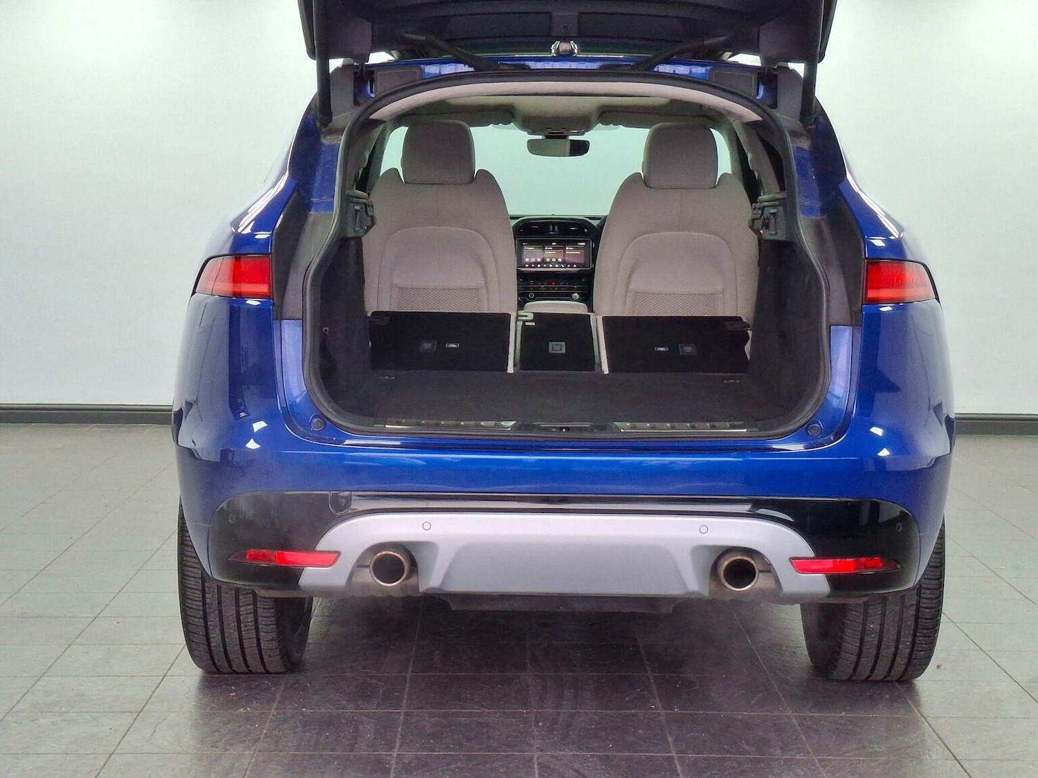 Used Jaguar F-Pace 2020 for sale - 76712665: Photo 77