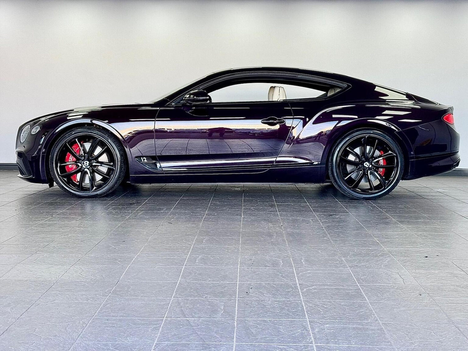 Used Bentley Continental 2021 for sale - 76618736: Photo 2