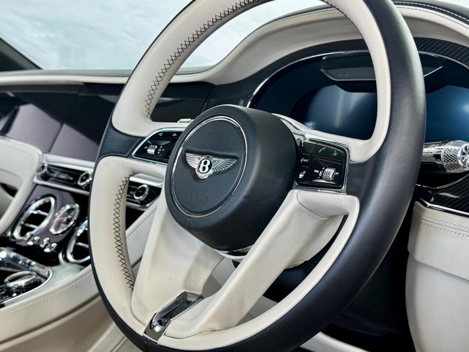 Used Bentley Continental 2021 for sale - 76618736: Photo 53