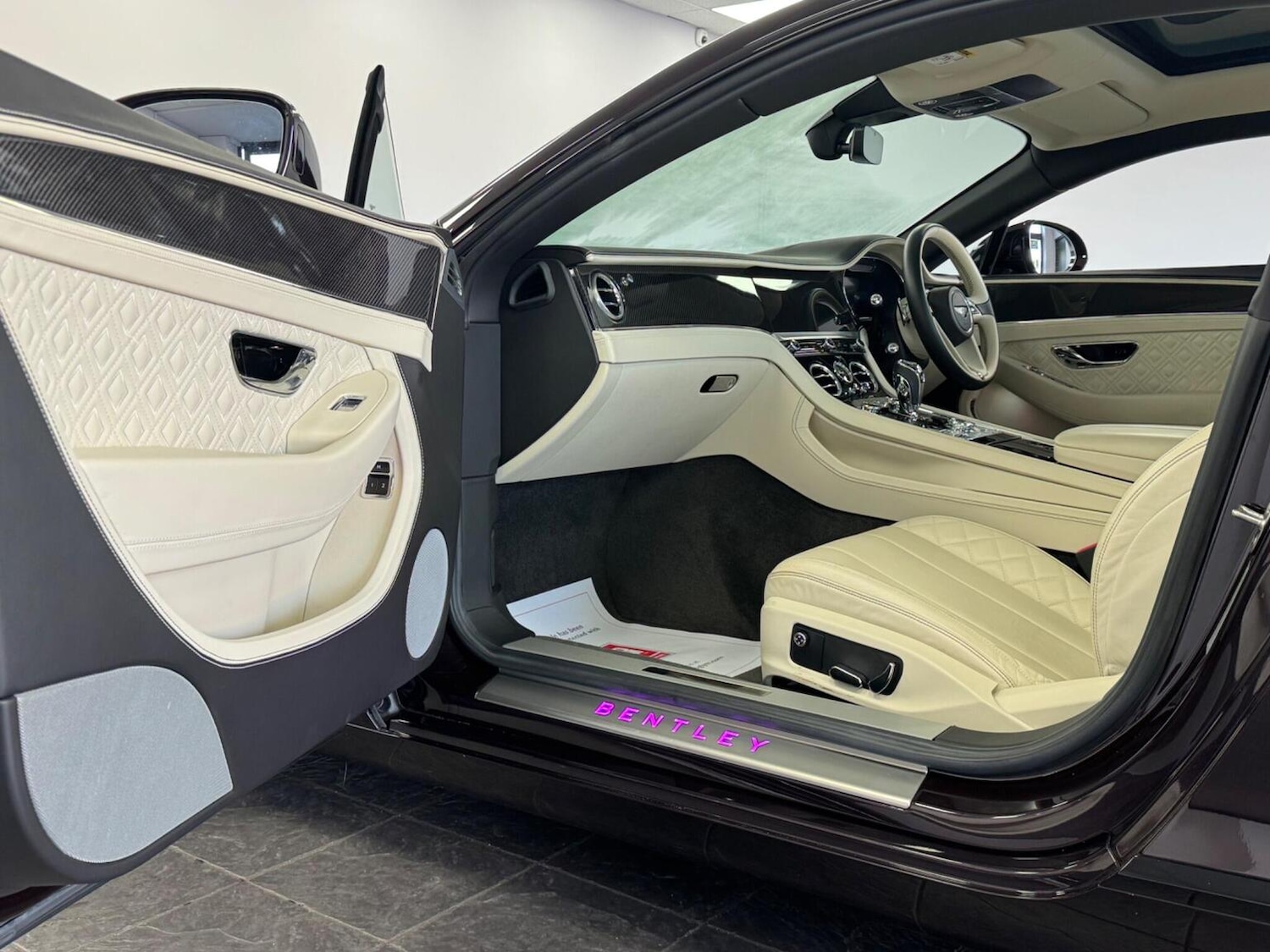 Used Bentley Continental 2021 for sale - 76618736: Photo 8