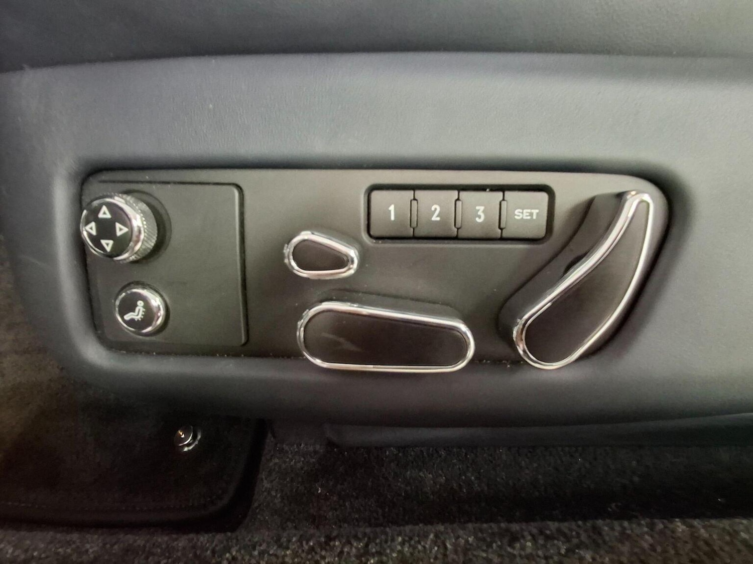 Used Bentley Continental 2017 for sale - 76439818: Photo 44