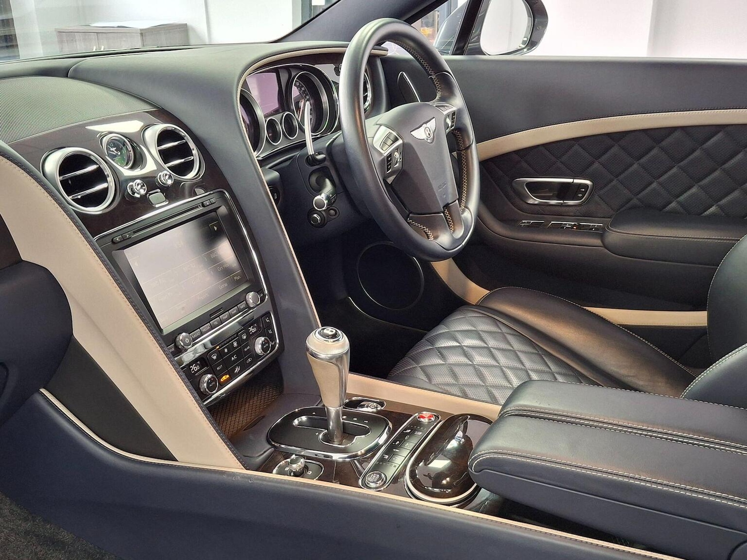 Used Bentley Continental 2017 for sale - 76439818: Photo 53