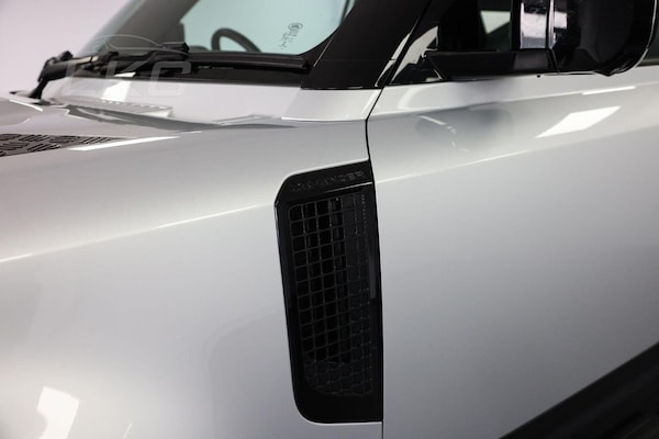 Used Land Rover Defender 90 2022 for sale - 75202563: Photo 10