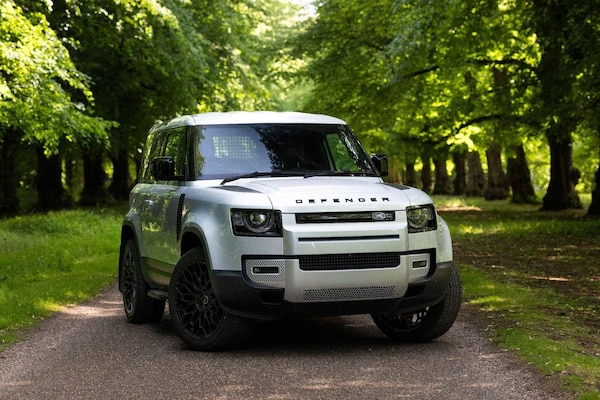 Used Land Rover Defender 90 2022 for sale - 75202563: Photo 1