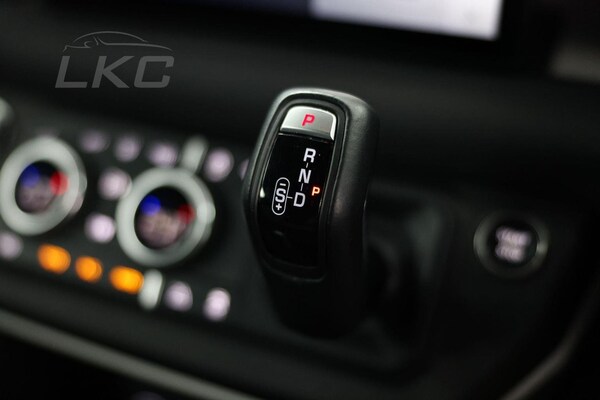 Used Land Rover Defender 90 2022 for sale - 75202563: Photo 30