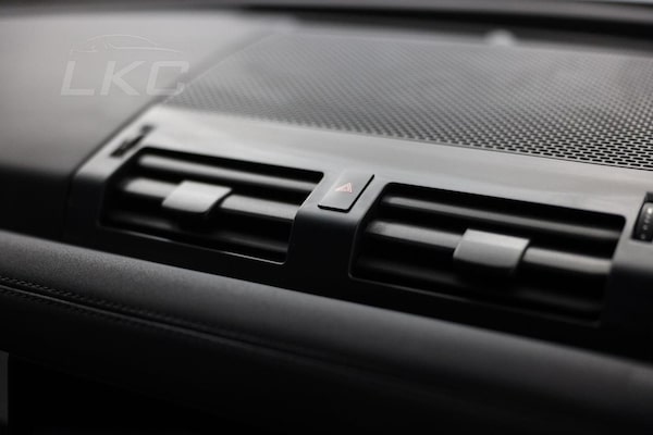 Used Land Rover Defender 90 2022 for sale - 75202563: Photo 34
