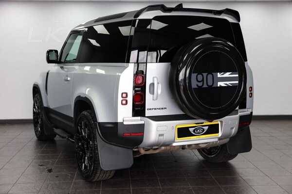 Used Land Rover Defender 90 2022 for sale - 75202563: Photo 52