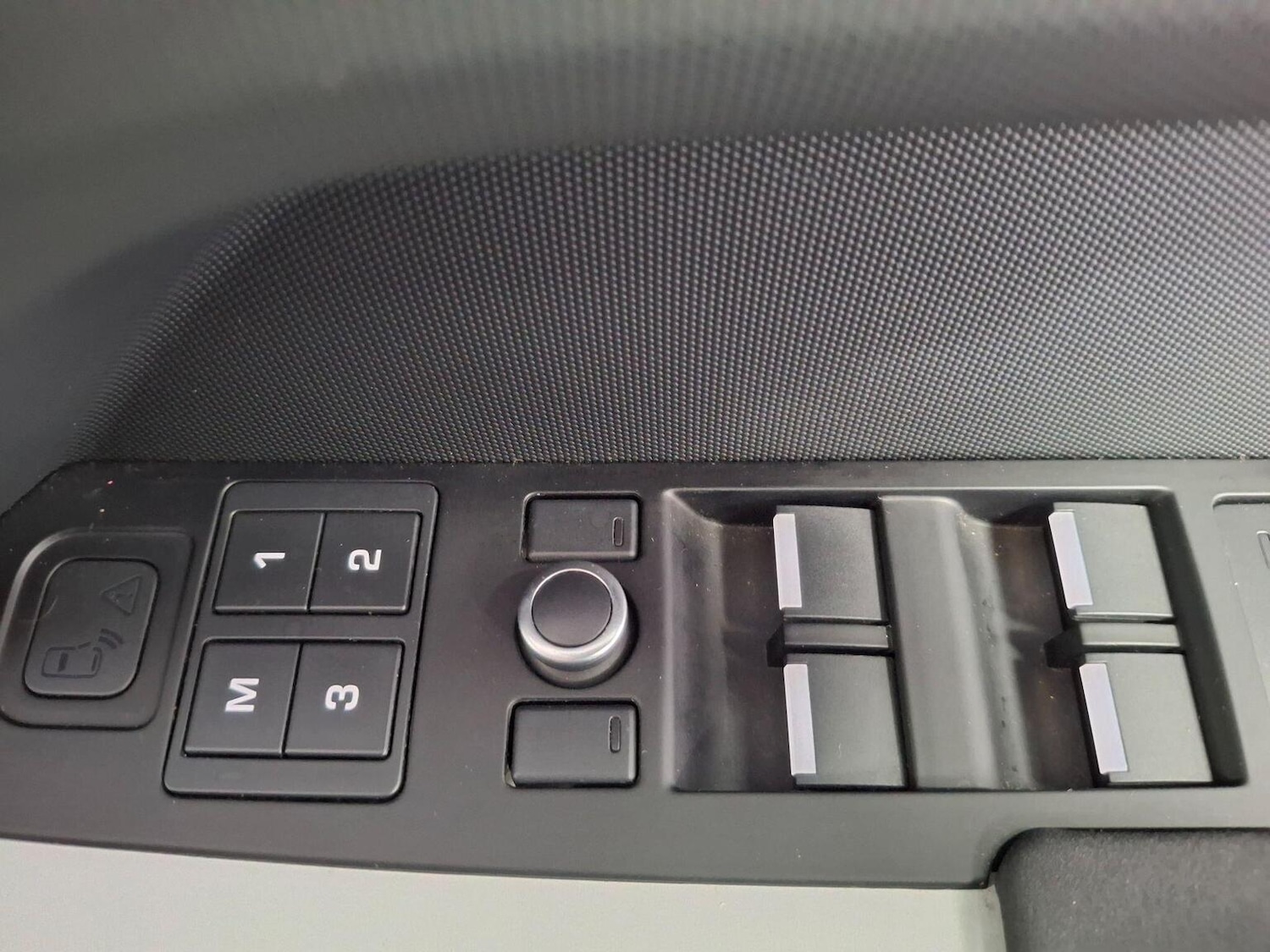 Used Land Rover Defender 2020 for sale - 76896955: Photo 48