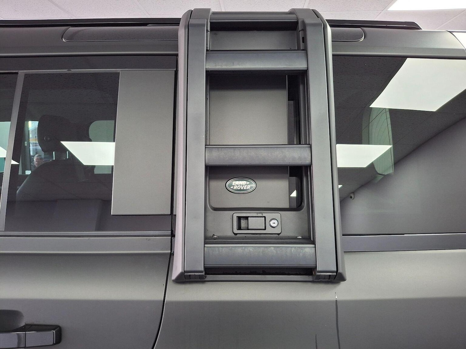 Used Land Rover Defender 2020 for sale - 76896955: Photo 52