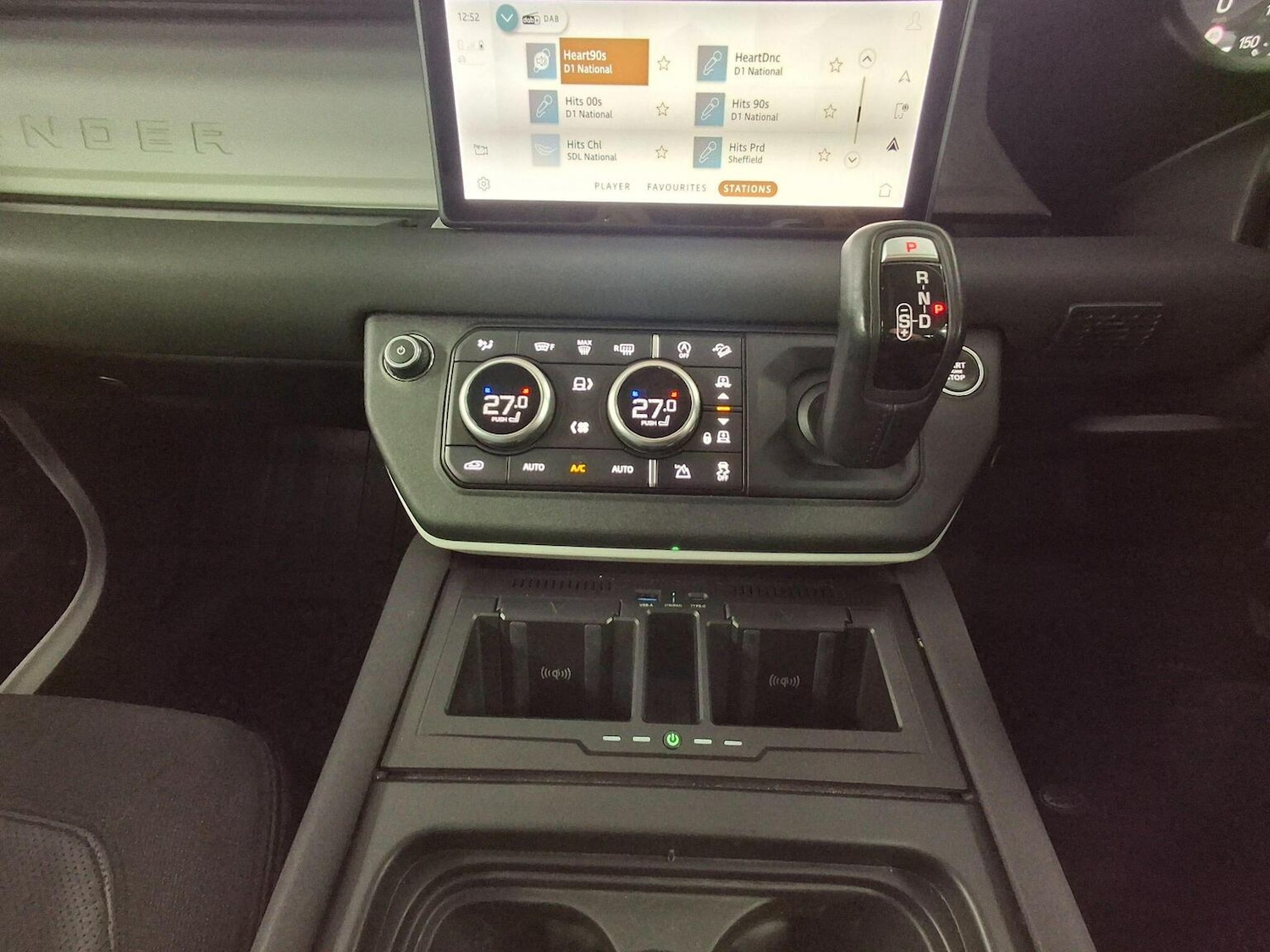 Used Land Rover Defender 2020 for sale - 76896955: Photo 55