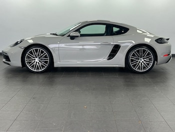Used Porsche Cayman 2021 for sale - 77049286: Photo