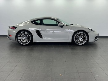 Used Porsche Cayman 2021 for sale - 77049286: Photo