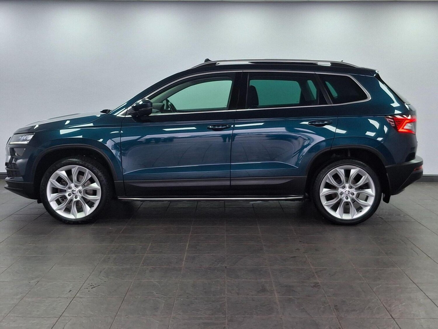 Used Skoda Karoq 2018 for sale - 77535969: Photo 45