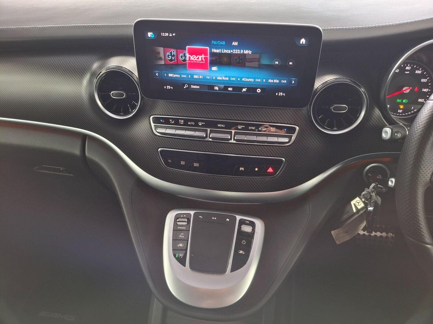 Used Mercedes-Benz V-Class 2023 for sale - 77107671: Photo 36