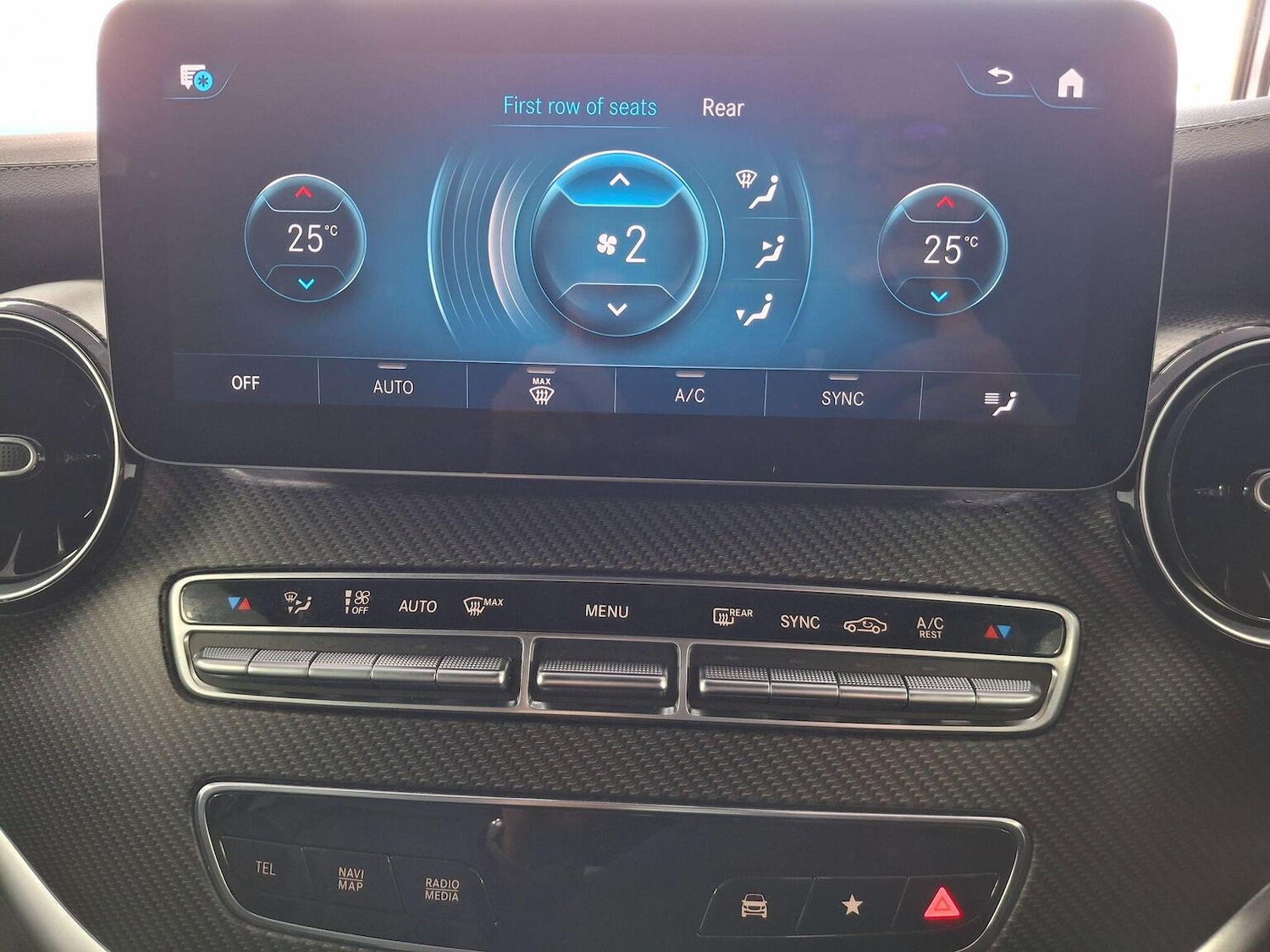 Used Mercedes-Benz V-Class 2023 for sale - 77107671: Photo 45