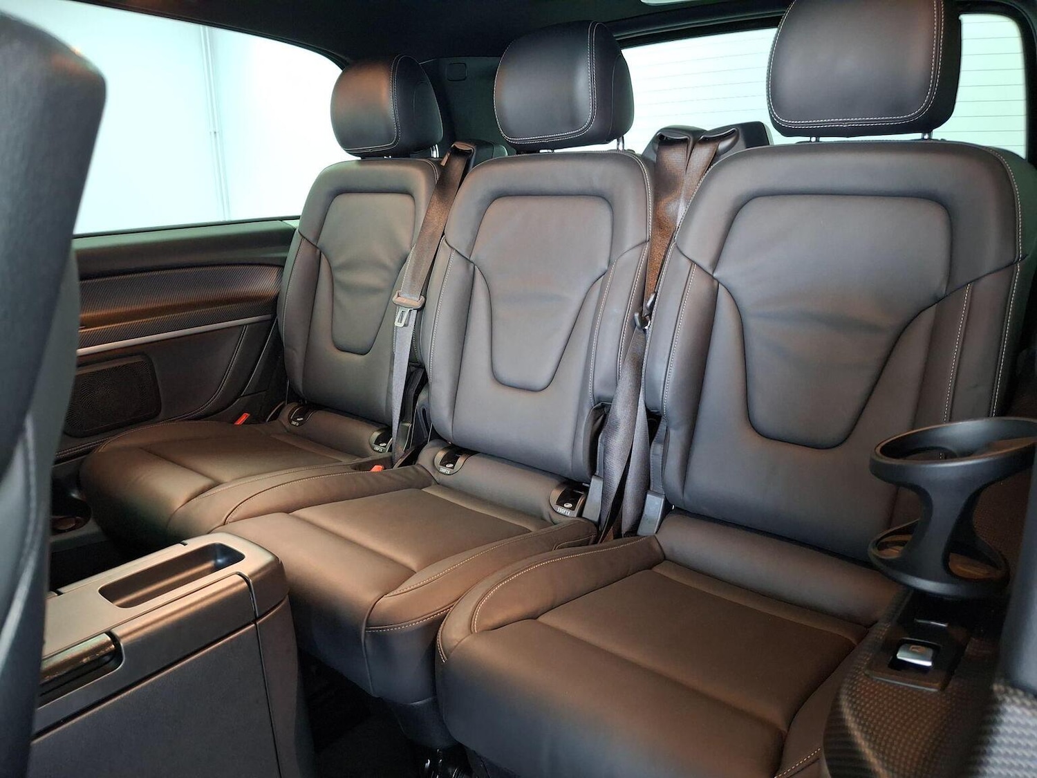 Used Mercedes-Benz V-Class 2023 for sale - 77107671: Photo 54