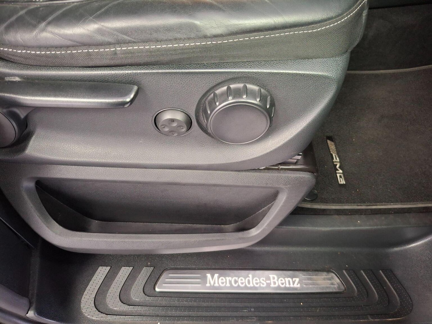 Used Mercedes-Benz V-Class 2023 for sale - 77107671: Photo 61