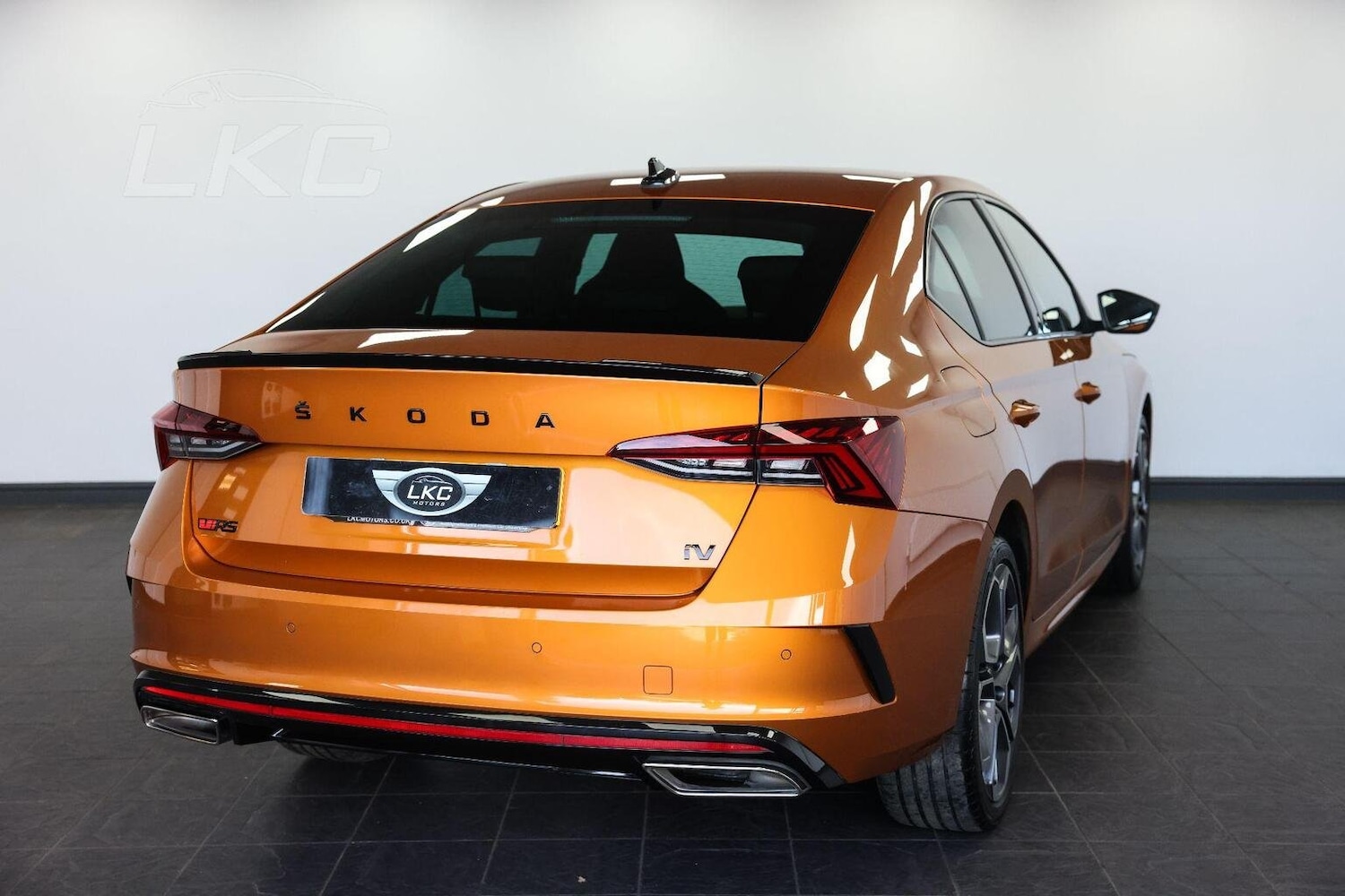 Used Skoda Octavia 2024 for sale - 76382450: Photo 2