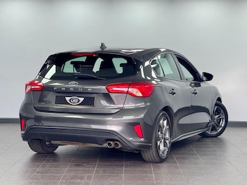 Used Ford Focus 2019 for sale - 75667789: Photo
