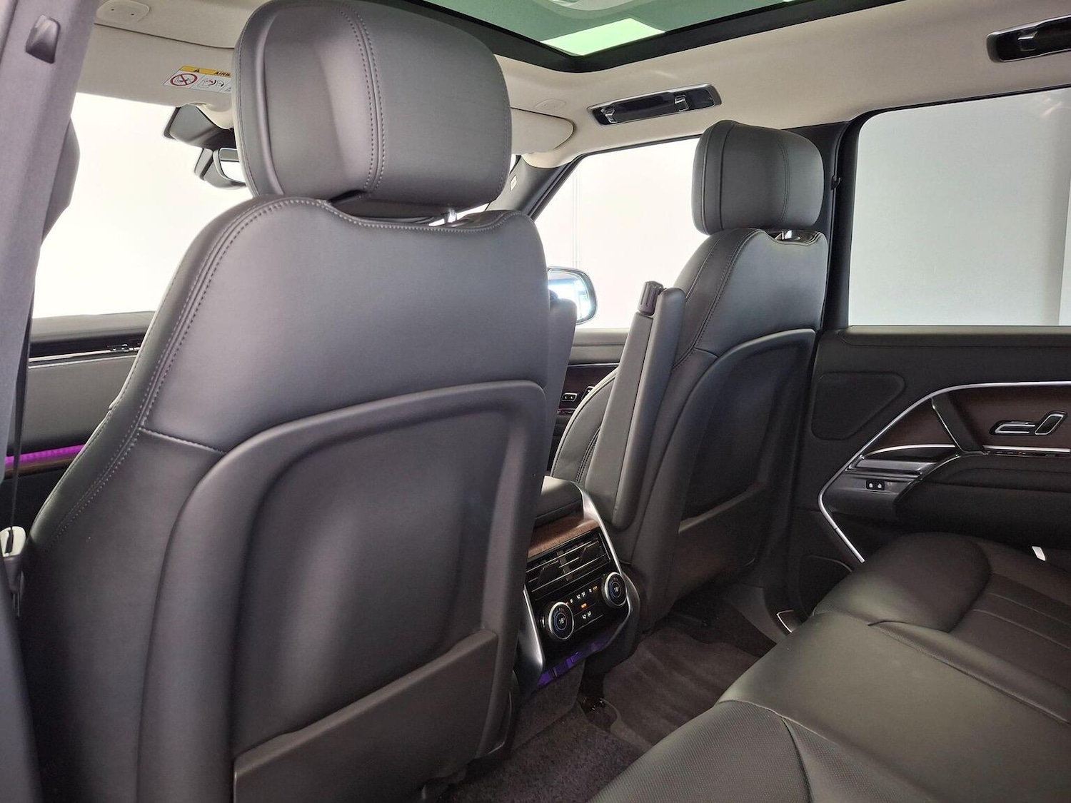 Used Land Rover Range Rover 2025 for sale - 78084551: Photo 13