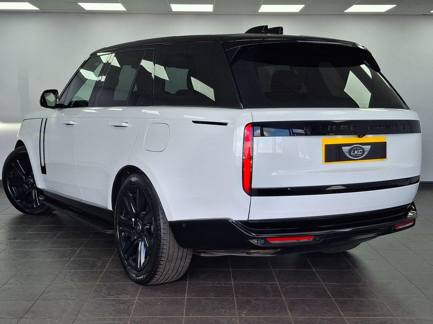 Used Land Rover Range Rover 2025 for sale - 78084551: Photo 17