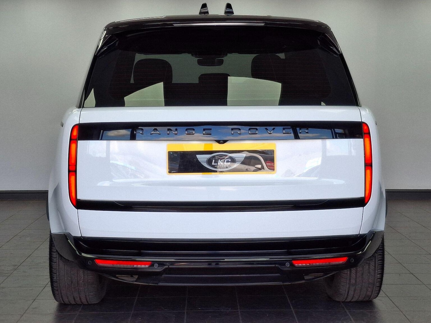 Used Land Rover Range Rover 2025 for sale - 78084551: Photo 18