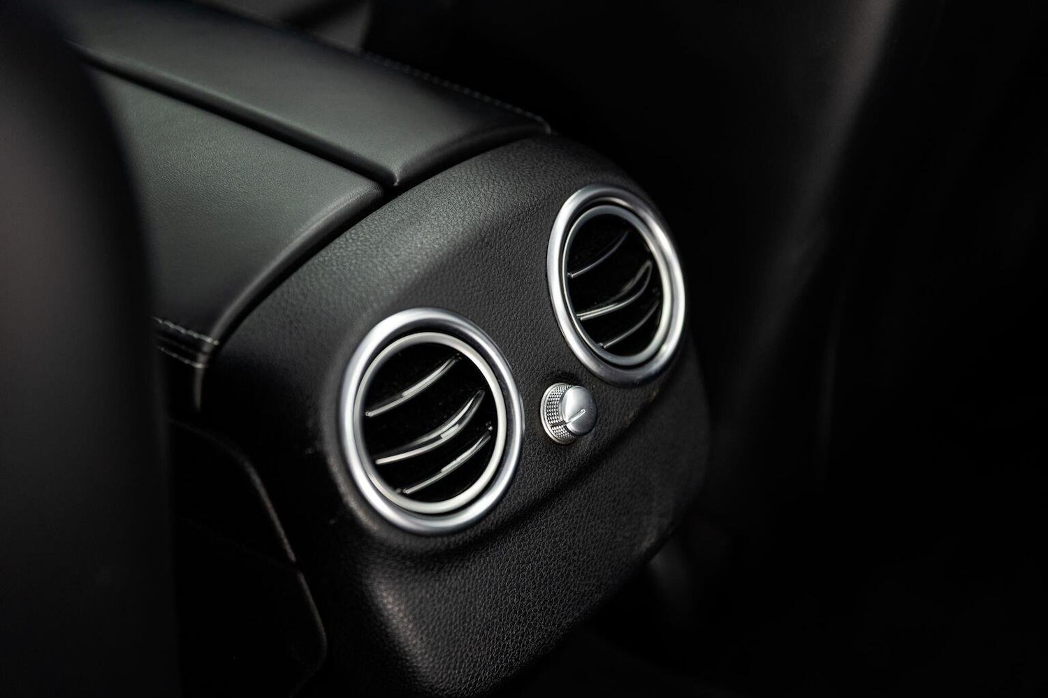 Used Mercedes-Benz C Class 2020 for sale - 75904301: Photo 95