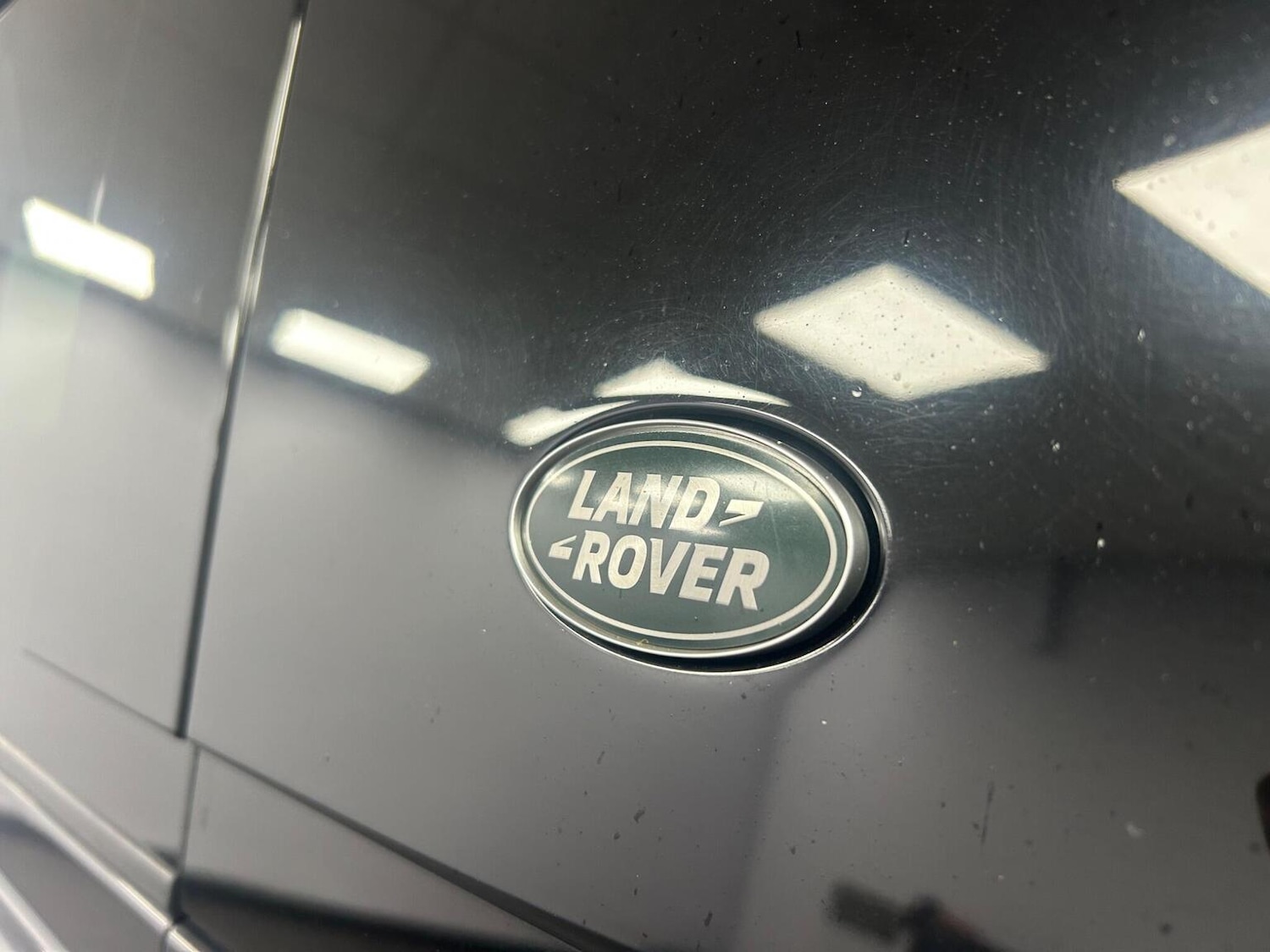 Used Land Rover Defender 2021 for sale - 76986817: Photo 33