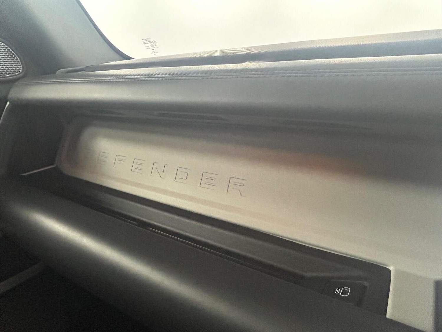 Used Land Rover Defender 2021 for sale - 76986817: Photo 39