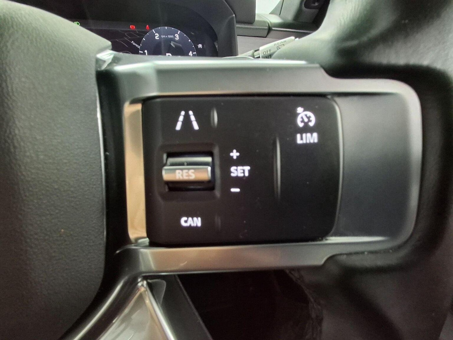 Used Land Rover Discovery 2021 for sale - 76305520: Photo 23